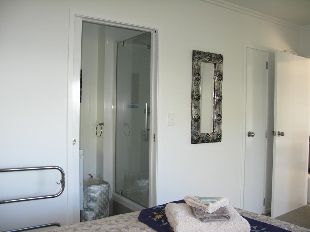 Bay View Retreat Apartment Whangarei Heads Extérieur photo